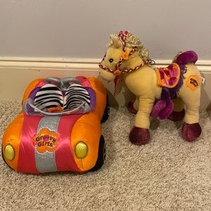 Groovy girl car and horse